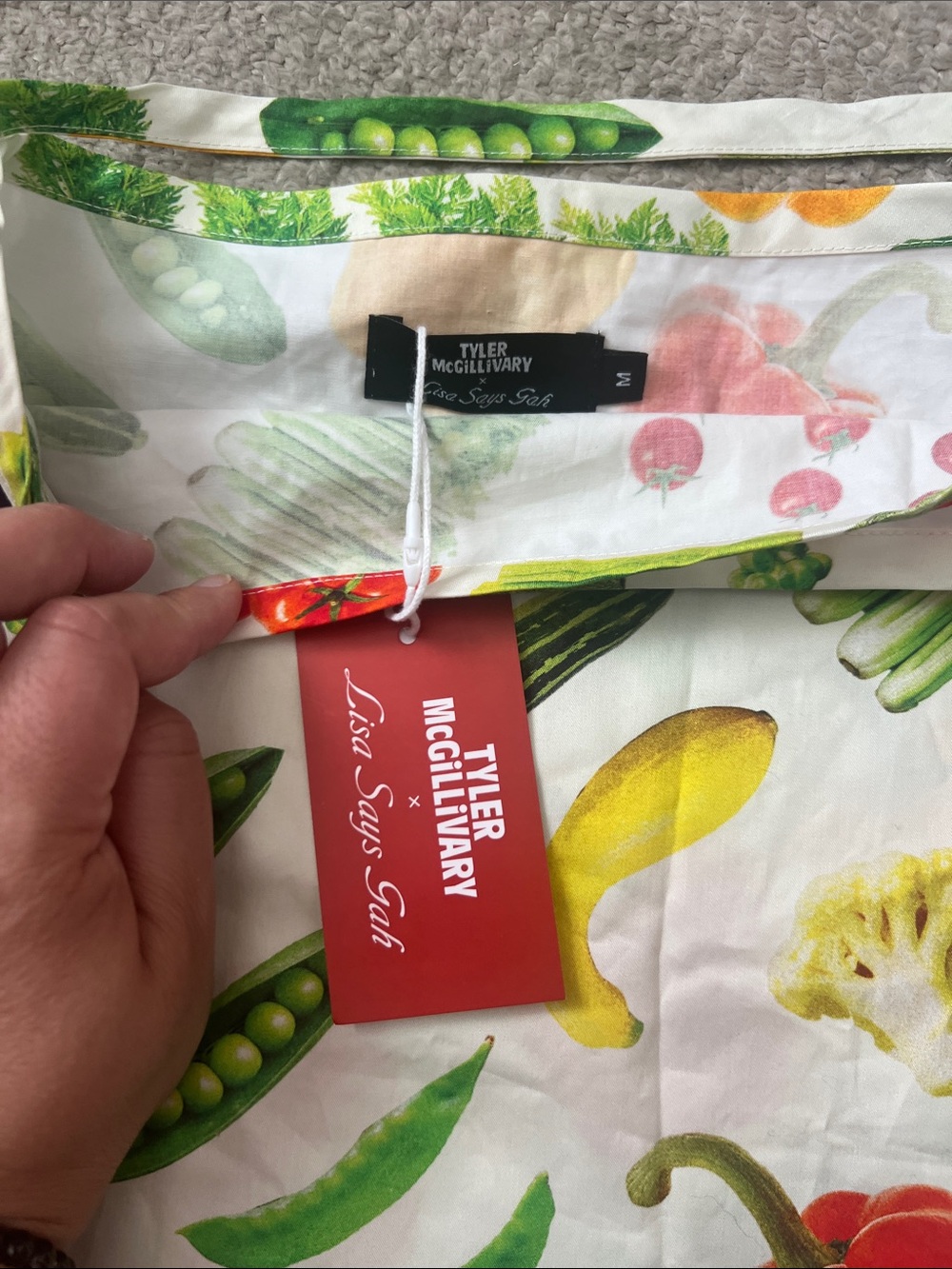Lisa Says Gah Tyler Mcgillivary Farmers Market Vegetables Print Skirt AND top sm - Picture 8 of 12